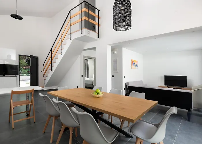 Villa Rokas Luxury Asgourou