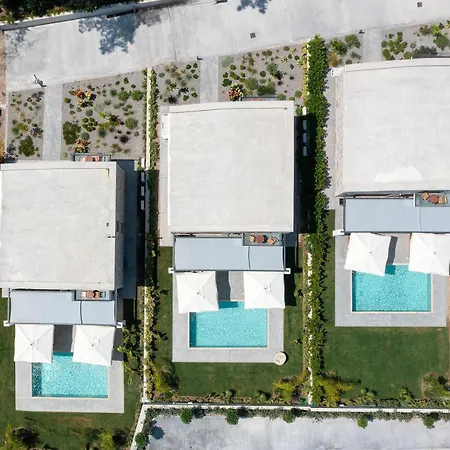 ヴィラ Rokas Luxury